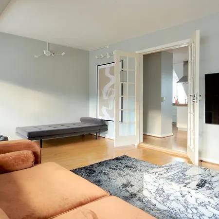 Apartment Large Modern By Meat Packing District In