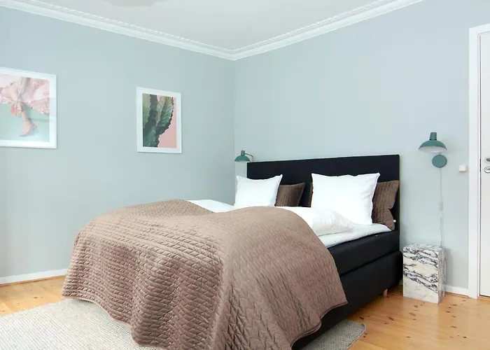 Large Modern By Meat Packing District In Appartamento